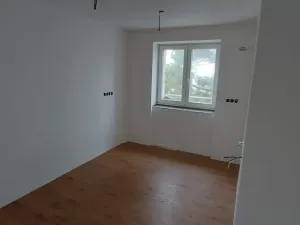 Prodej bytu 2+1, Kladno - Kročehlavy, Otevřená, 63 m2