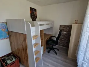 Prodej bytu 3+1, Nespeky, Benešovská, 77 m2