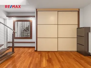 Prodej bytu 3+kk, Praha - Holešovice, Dobrovského, 107 m2