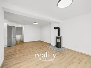 Pronájem bytu 2+kk, Jihlava, Na Nivách, 66 m2