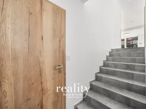 Pronájem bytu 2+kk, Jihlava, Na Nivách, 66 m2