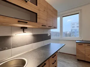 Pronájem bytu 3+1, Klášterec nad Ohří, Školní, 67 m2