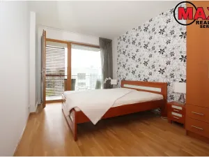 Pronájem bytu 2+kk, Praha - Hrdlořezy, V třešňovce, 61 m2