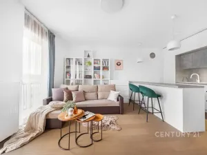 Prodej bytu 2+kk, Praha - Modřany, Vrátnická, 51 m2