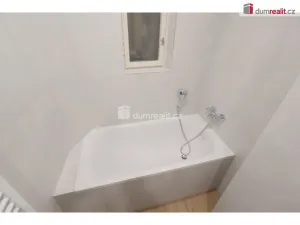 Pronájem bytu 2+kk, Praha - Vinohrady, Mrštíkova, 57 m2