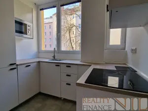 Pronájem bytu 3+kk, Plzeň, Edvarda Beneše, 73 m2