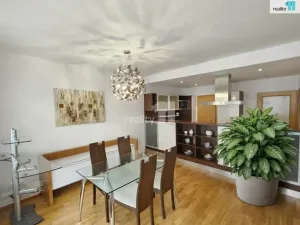 Pronájem bytu 2+kk, Praha - Jinonice, Hlubocká, 72 m2