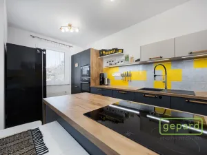 Prodej bytu 3+kk, Praha, Šífařská, 83 m2