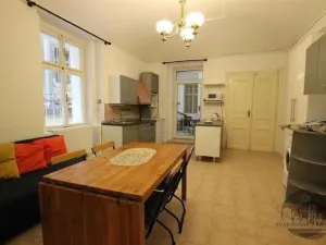 Pronájem bytu 2+kk, Praha - Nové Město, Ječná, 60 m2