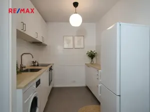 Pronájem bytu 2+kk, Praha - Stodůlky, Nušlova, 42 m2