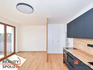 Prodej bytu 1+kk, Praha - Dolní Chabry, Ústecká, 31 m2