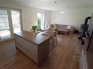 Pronájem rodinného domu, Vyžlovka, U Pískovny, 142 m2