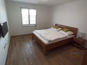 Pronájem rodinného domu, Vyžlovka, U Pískovny, 142 m2