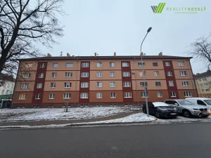 Pronájem bytu 2+1, Hodonín, nám. B. Martinů, 61 m2