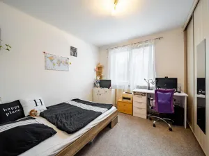 Prodej bytu 3+1, Lásenice, 60 m2