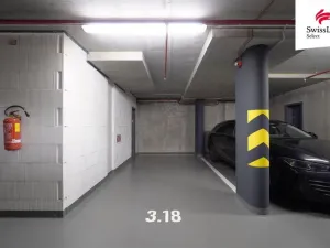 Pronájem bytu 1+kk, Praha - Karlín, Sokolovská, 34 m2