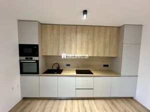 Pronájem bytu 2+kk, Beroun, Na Dražkách, 47 m2