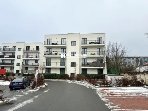 Pronájem bytu 2+kk, Beroun, Na Dražkách, 47 m2
