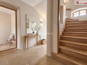 Prodej rodinného domu, Kravaře, náměstí, 200 m2