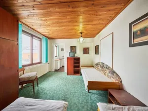 Prodej vícegeneračního domu, Vrchlabí, J. Kablíkové, 252 m2