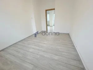 Pronájem bytu 2+kk, Praha, Neveklovská, 45 m2