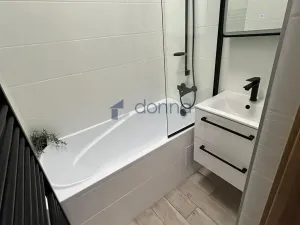 Pronájem bytu 2+kk, Praha, Neveklovská, 45 m2