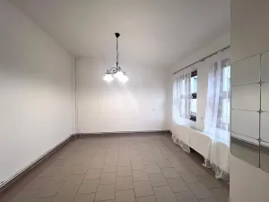 Pronájem bytu 1+1, Praha - Modřany, U pily, 44 m2