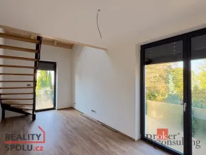 Prodej bytu 4+1, Praha - Pitkovice, K dálnici, 155 m2