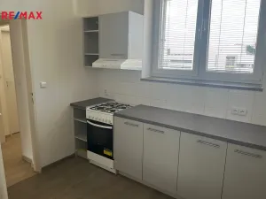 Pronájem bytu 2+1, Zlín, třída Tomáše Bati, 50 m2