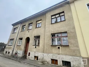 Prodej bytu 2+1, České Velenice, Besední, 75 m2