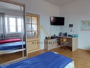 Pronájem bytu 3+1, Horažďovice, Husovo náměstí, 74 m2
