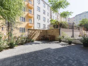 Prodej bytu 3+1, Praha - Bubeneč, Jugoslávských partyzánů, 79 m2