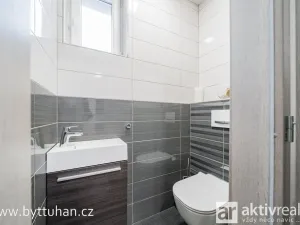 Prodej bytu 3+kk, Tuhaň, 79 m2