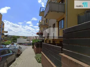 Pronájem bytu 1+kk, Praha - Hostivař, Vladycká, 33 m2