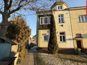 Pronájem bytu 1+1, Opava, Krnovská, 40 m2