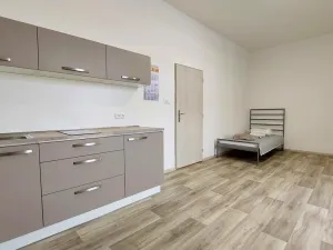 Pronájem bytu 1+kk, Valašské Meziříčí, Husova, 33 m2