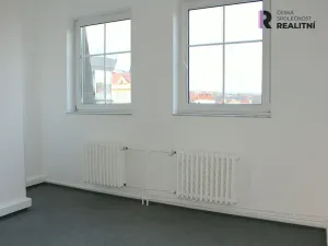 Pronájem kanceláře, Karlovy Vary, T. G. Masaryka, 133 m2