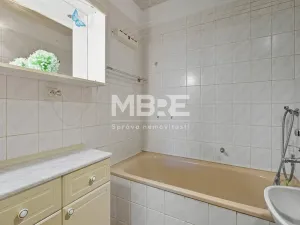 Pronájem bytu 3+1, Dolní Žandov, 85 m2