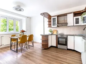 Prodej rodinného domu, Zásmuky, Komenského nám., 133 m2