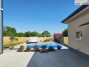 Prodej rodinného domu, Rostoklaty - Nová Ves II, 166 m2