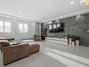 Prodej rodinného domu, Rostoklaty - Nová Ves II, 166 m2