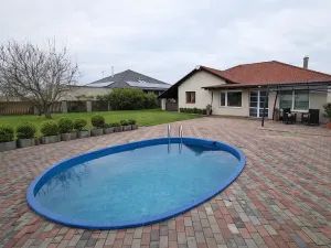 Prodej rodinného domu, Týnec nad Labem, 149 m2