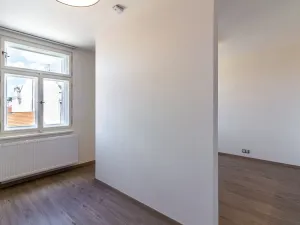 Pronájem bytu 1+kk, Praha - Nové Město, Lípová, 34 m2