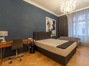 Pronájem bytu 2+1, Praha - Nové Město, Na výtoni, 85 m2