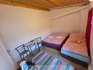 Pronájem ubytování, Praha - Modřany, K dolům, 100 m2