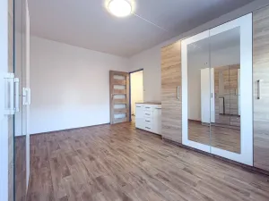 Prodej bytu 2+1, Chomutov, Zahradní, 53 m2