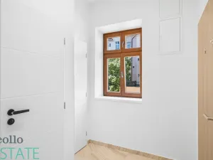 Prodej bytu 1+kk, Praha, Seifertova, 32 m2