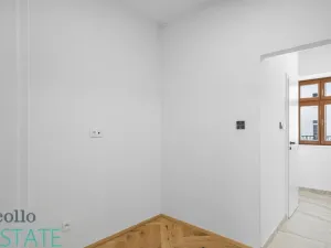 Prodej bytu 1+kk, Praha, Seifertova, 32 m2
