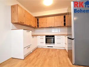 Pronájem bytu 4+kk, Vestec, Nezvalova, 103 m2