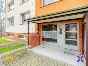 Prodej bytu 3+1, Zlín, Na Honech II, 70 m2